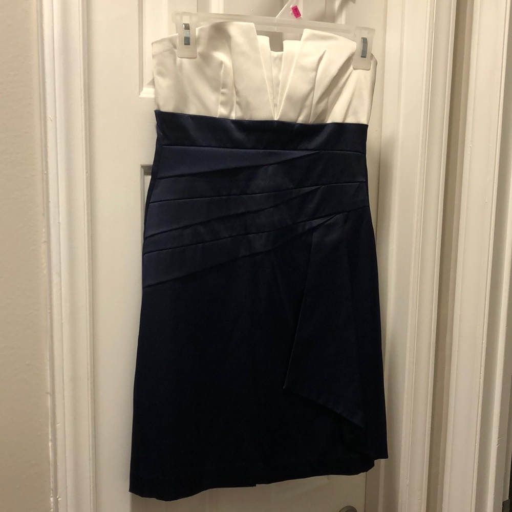 Strapless dress